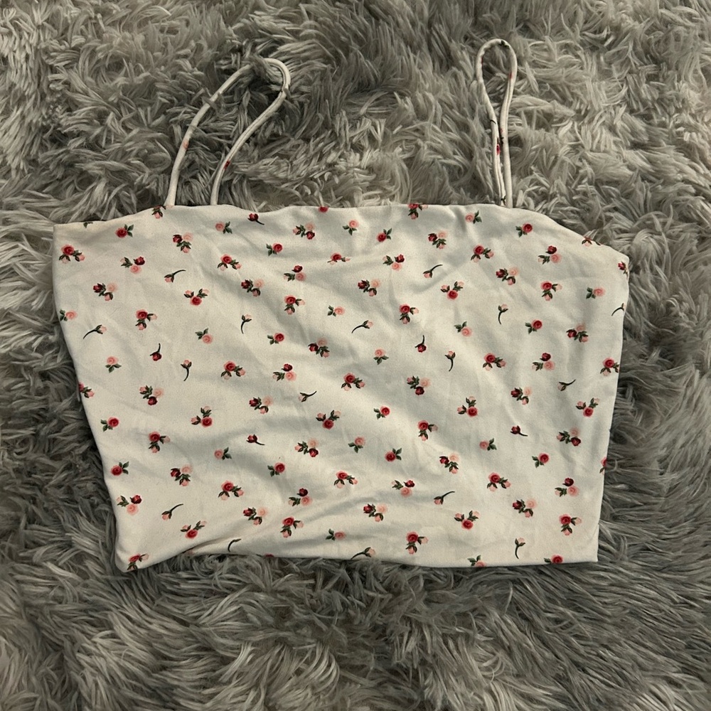 Lovely Bubbly Floral Crop Top